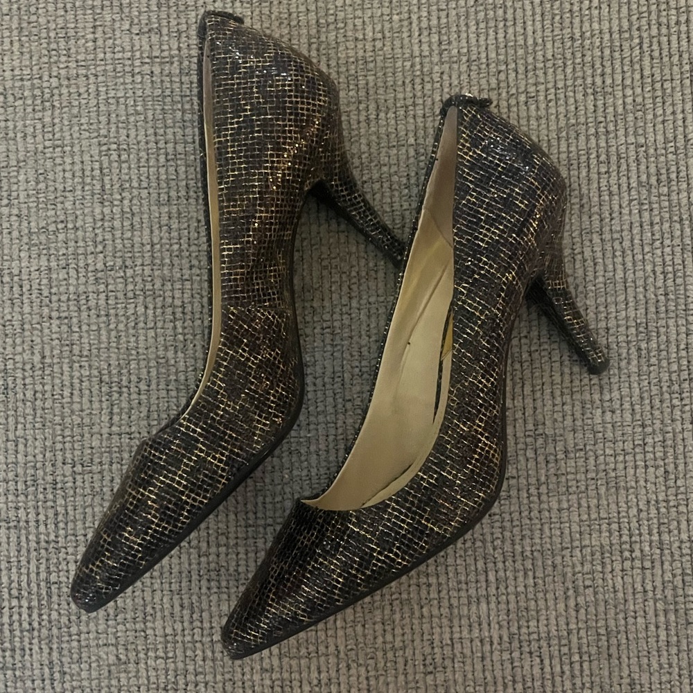 MICHAEL Michael Kors Black with Gold Thread Pointed-Toe Pumps